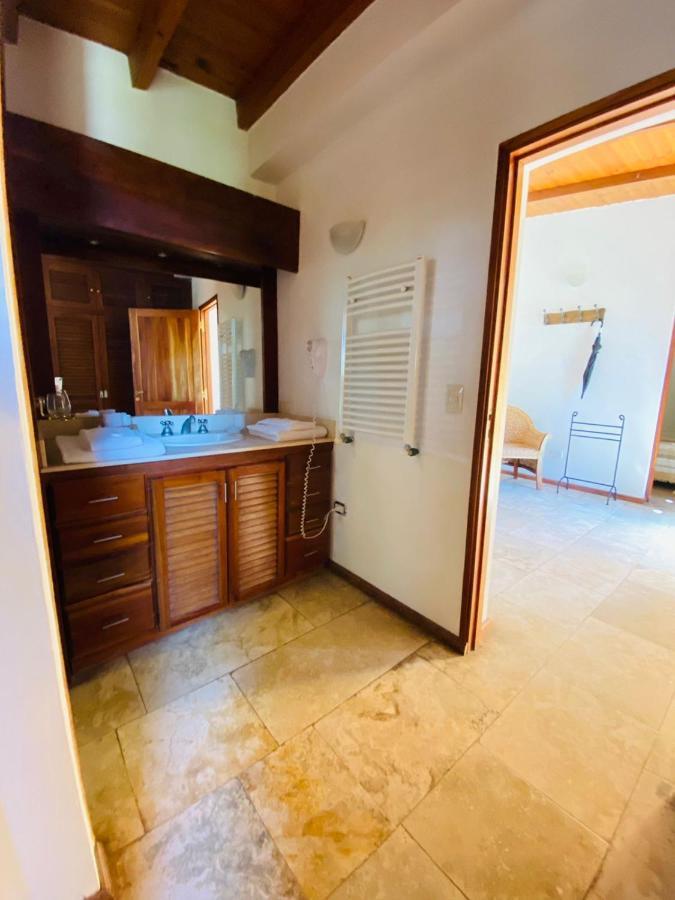 Casa De Coria Bed and Breakfast Chacras de Coria Εξωτερικό φωτογραφία